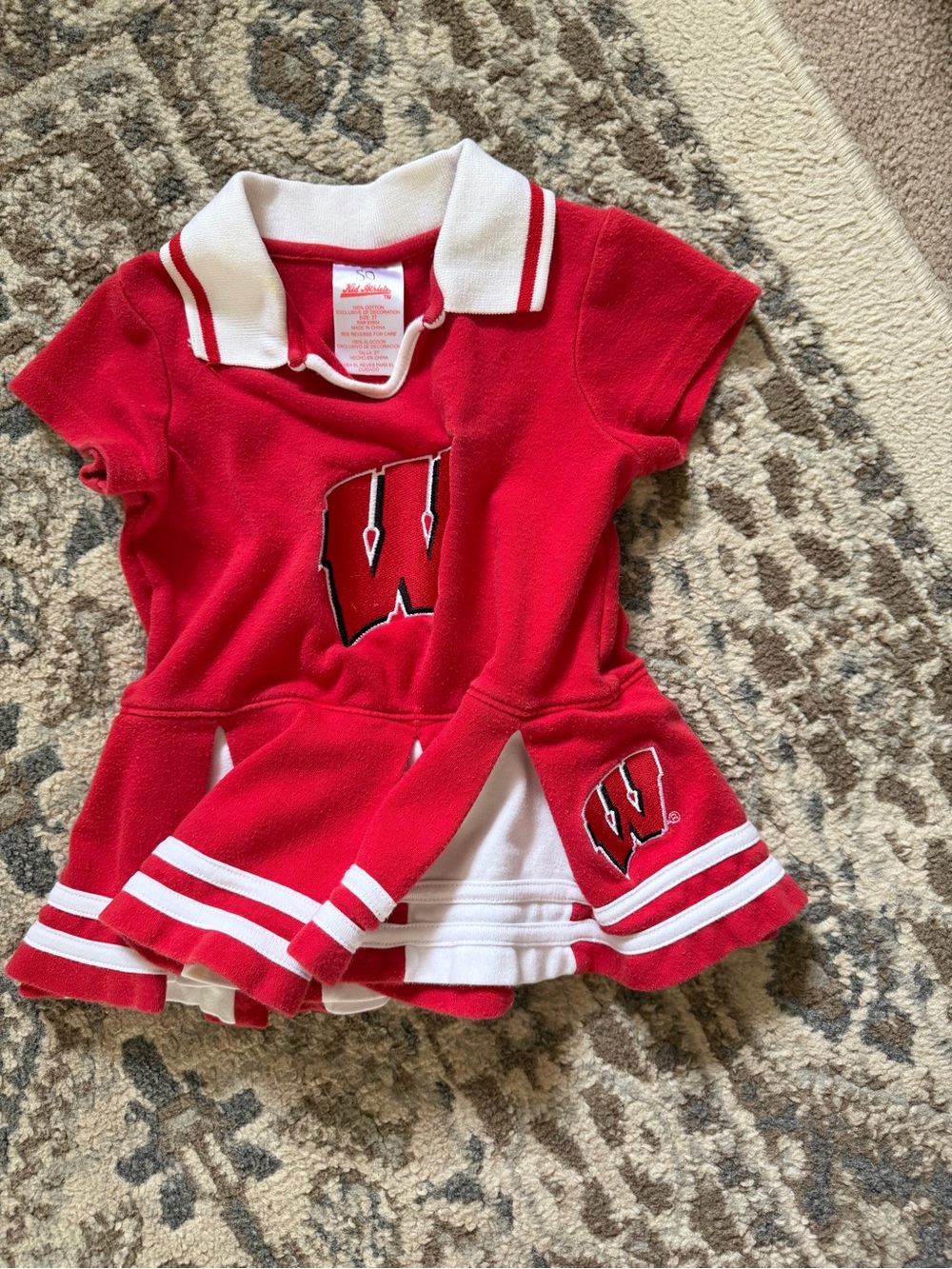 NCAA Wisconsin Badgers Cheerleader Toddler Dress Size 2T - Picture 4 of 6
